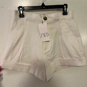 ZARA Cream High-Waist Tailored Women’s Shorts